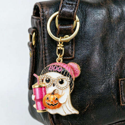 Soft Ghost Bag Charm – Reflective Plush Keychain Pendant